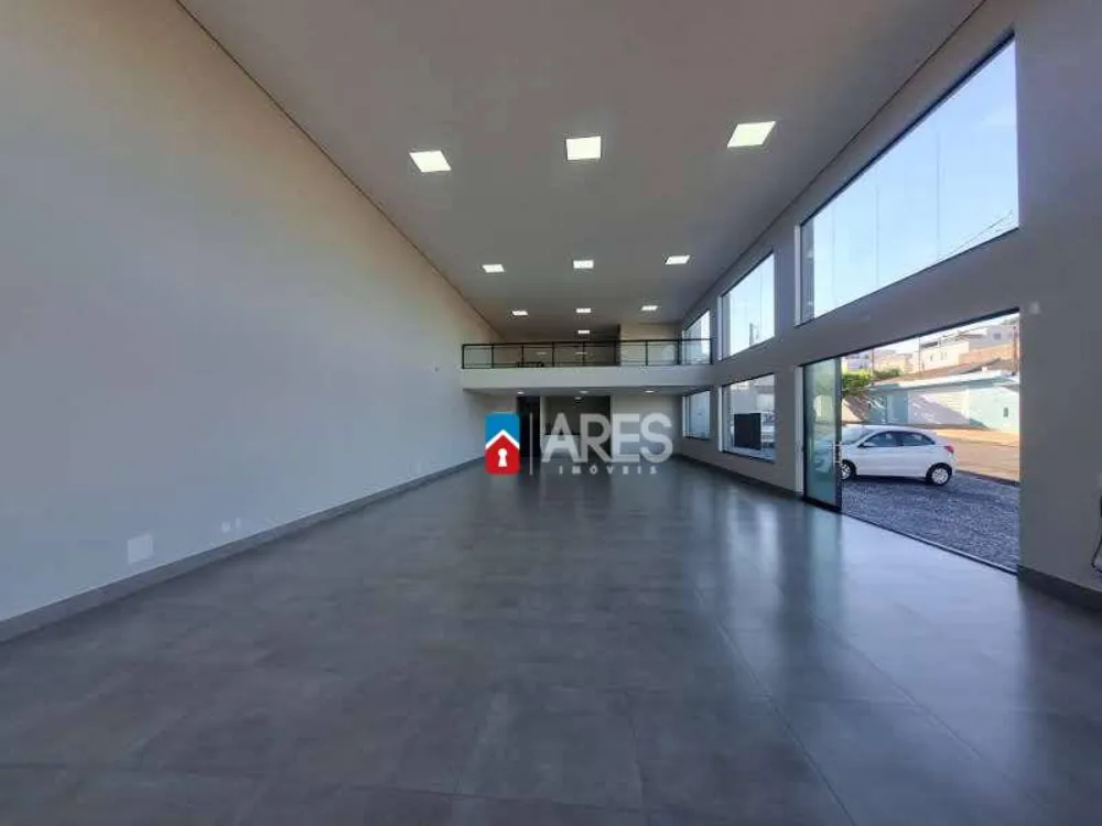 Loja-Salão, 230 m² - Foto 3