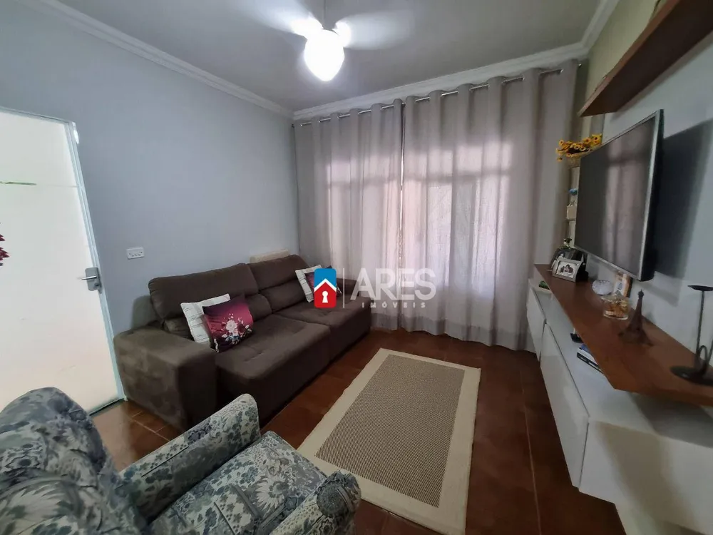 Casa, 2 quartos, 112 m² - Foto 1