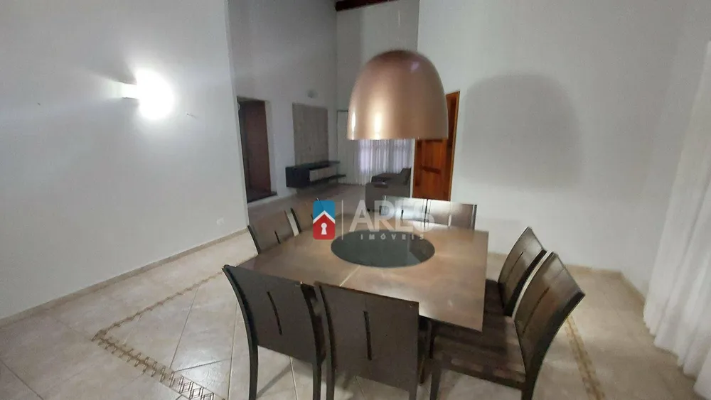 Chácara, 3 quartos, 332 m² - Foto 3
