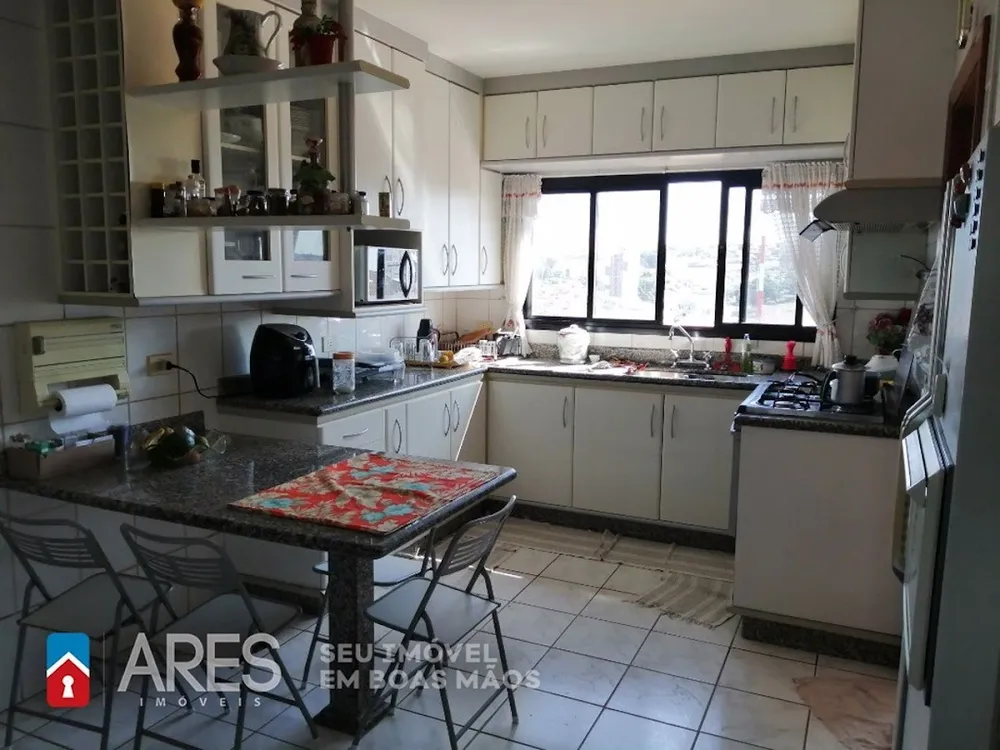 Apartamento, 3 quartos, 168 m² - Foto 3