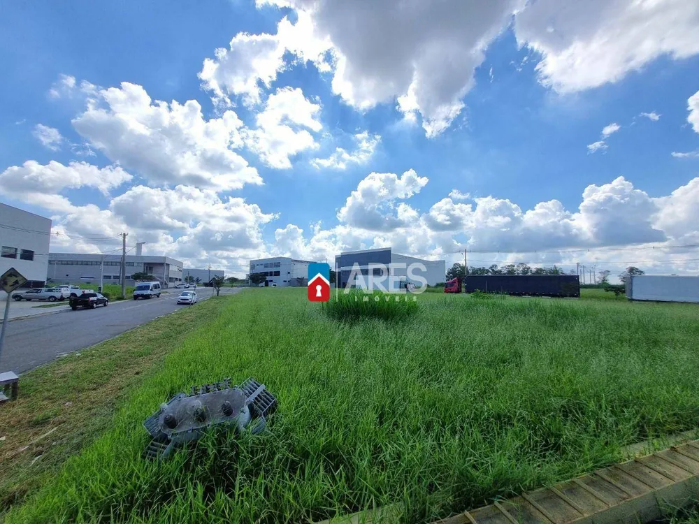 Loteamento e Condomínio, 2500 m² - Foto 1