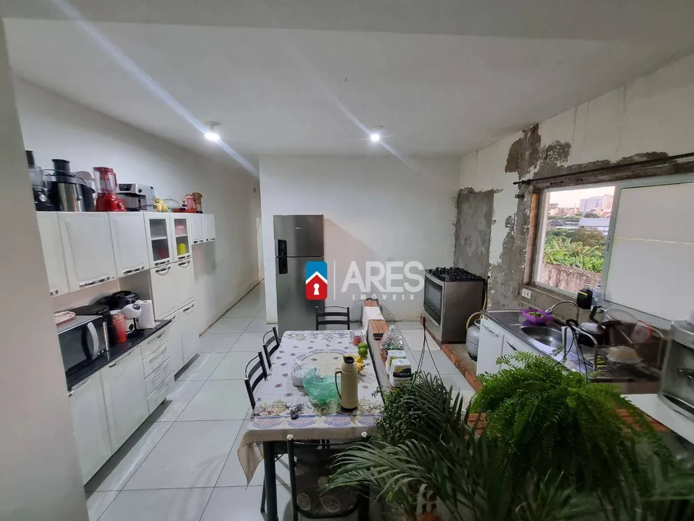 Casa, 8 quartos, 400 m² - Foto 4