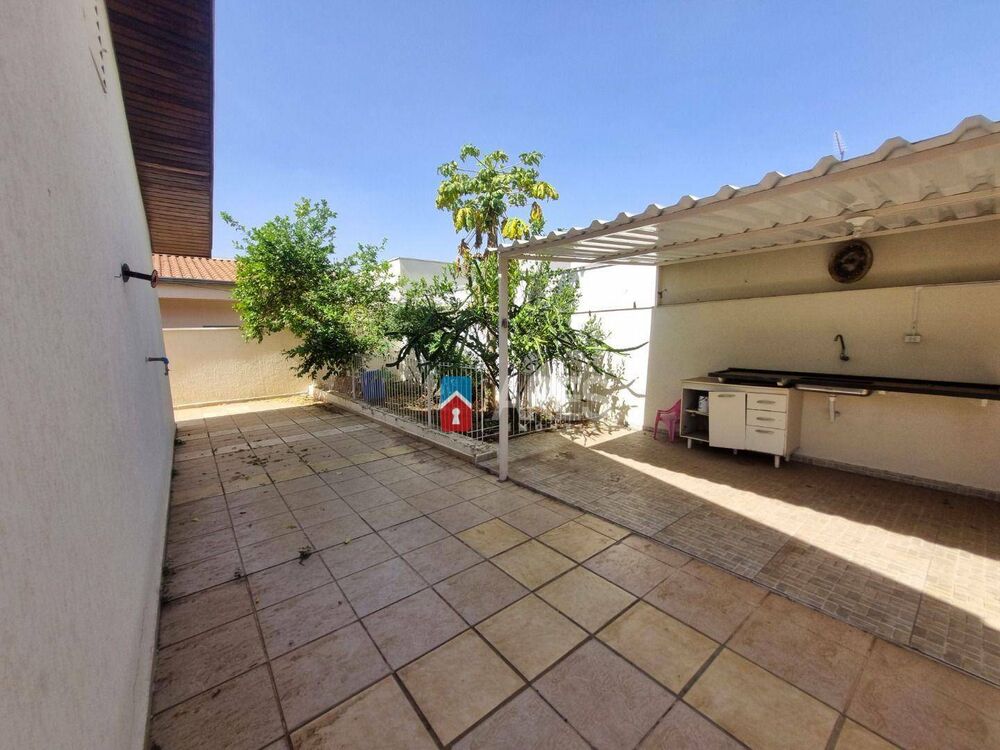 Casa, 3 quartos, 132 m² - Foto 4