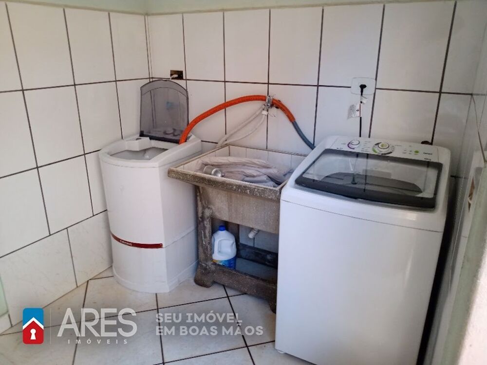 Casa, 4 quartos, 154 m² - Foto 2