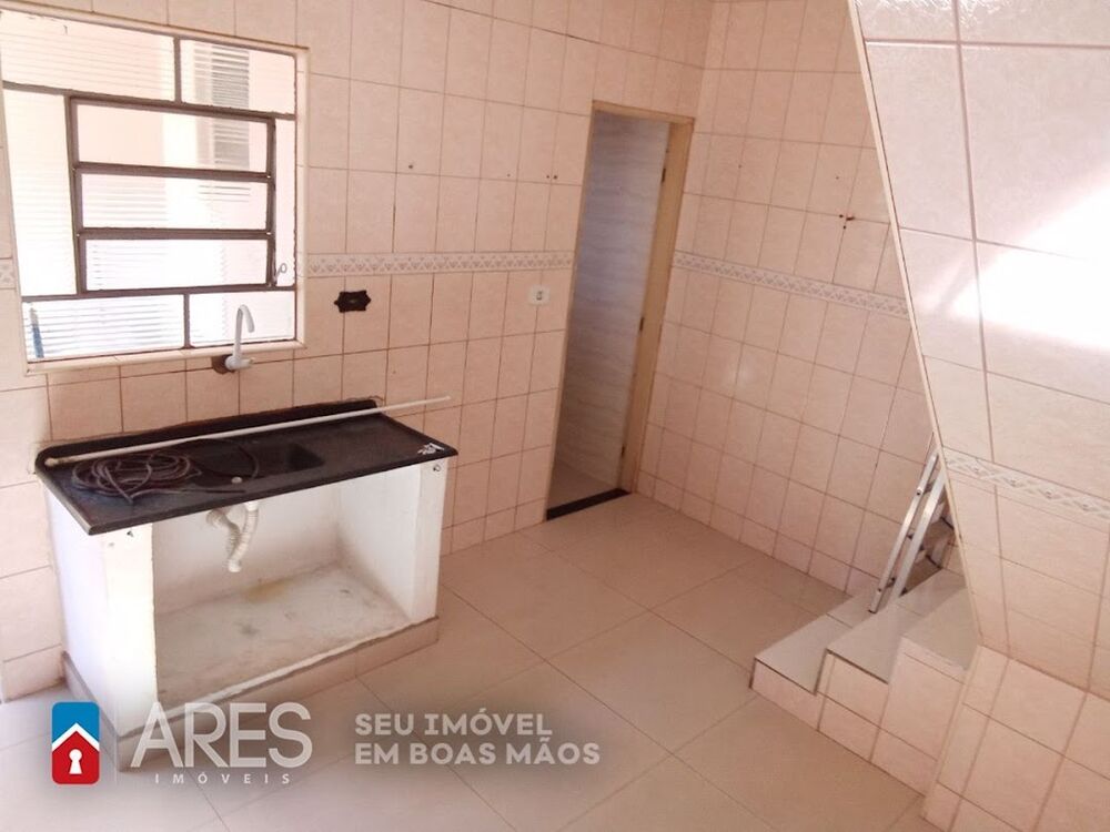 Casa, 4 quartos, 154 m² - Foto 3