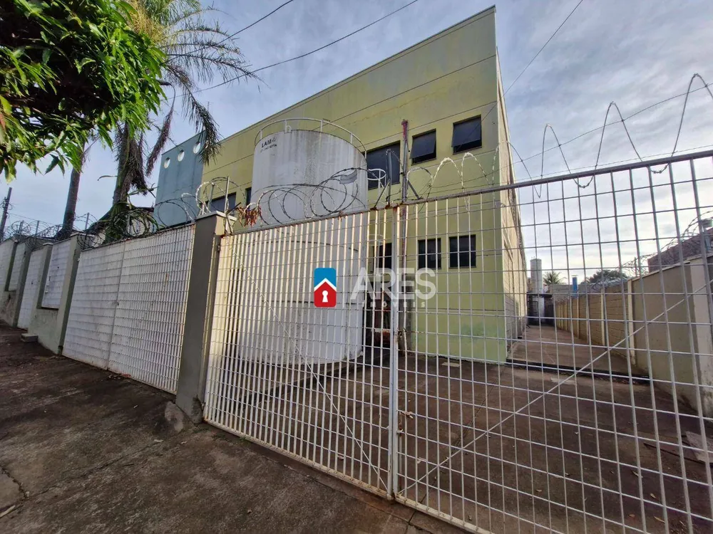 Depósito-Galpão, 980 m² - Foto 2