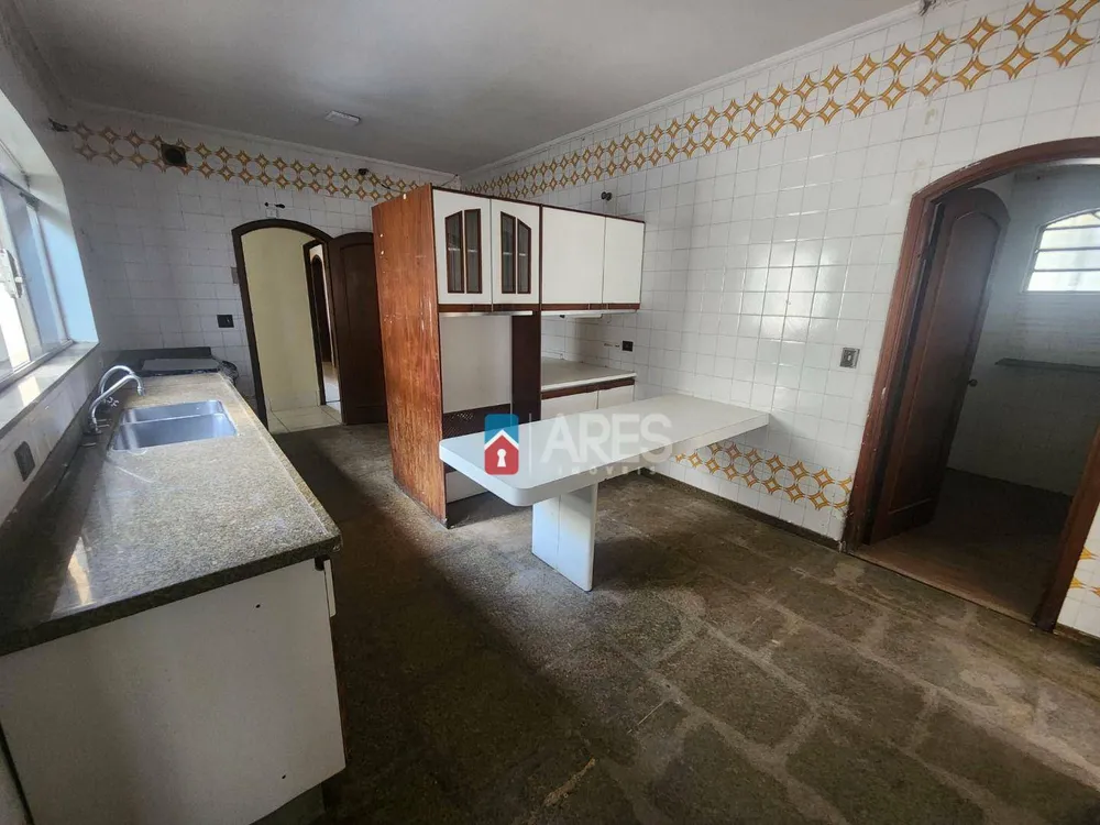 Casa, 5 quartos, 457 m² - Foto 9