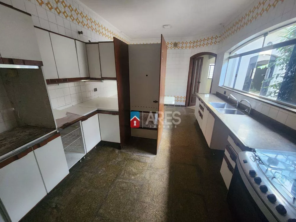 Casa, 5 quartos, 457 m² - Foto 3