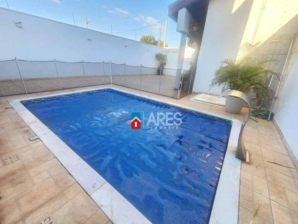 Casa, 3 quartos, 193 m² - Foto 13