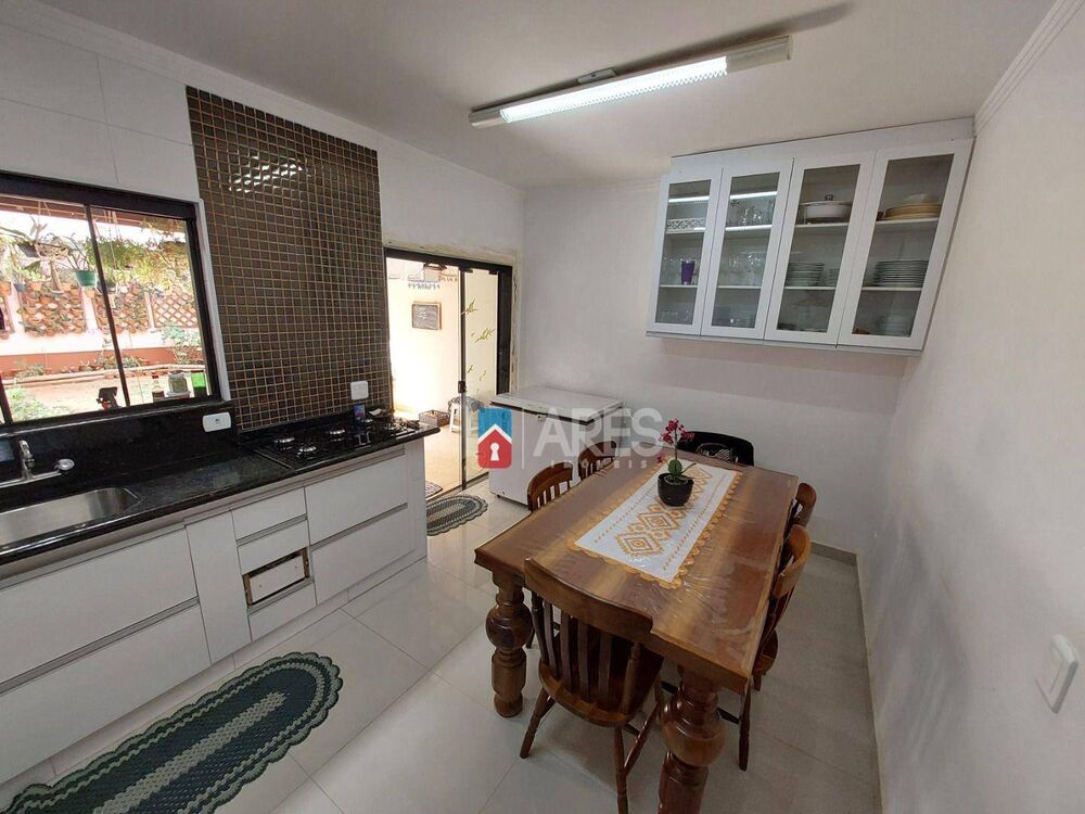 Casa, 2 quartos, 142 m² - Foto 16