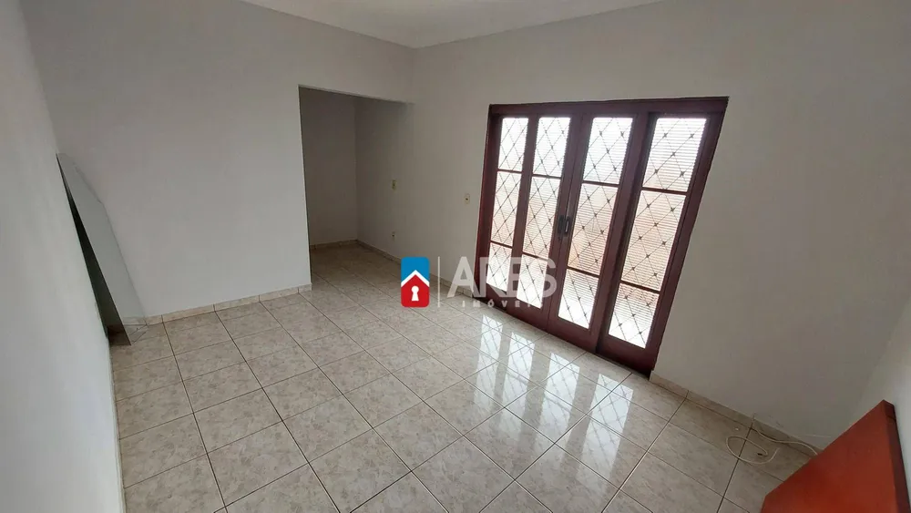 Casa, 3 quartos, 214 m² - Foto 6