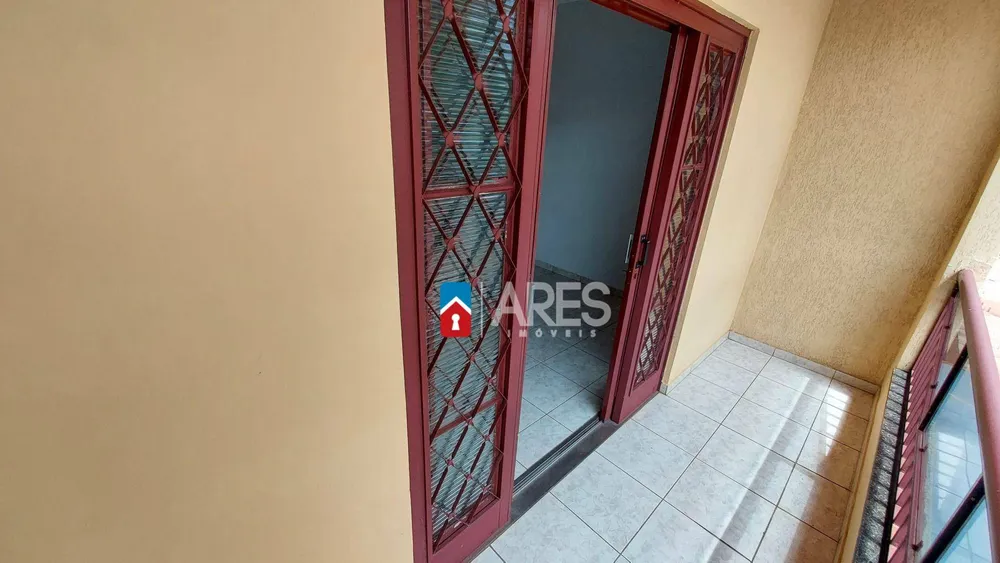 Casa, 3 quartos, 214 m² - Foto 8