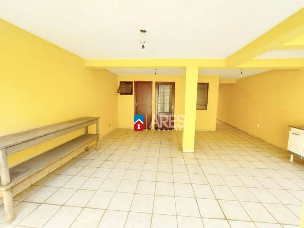Casa, 3 quartos, 214 m² - Foto 15