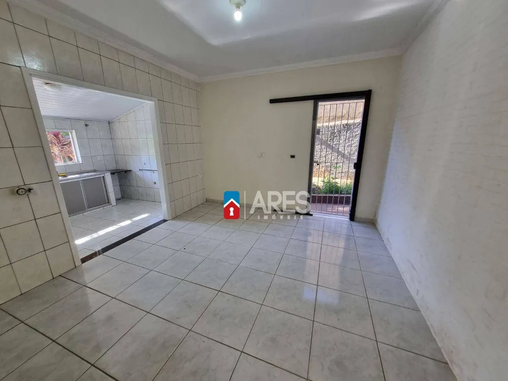 Chácara, 3 quartos, 1050 m² - Foto 9
