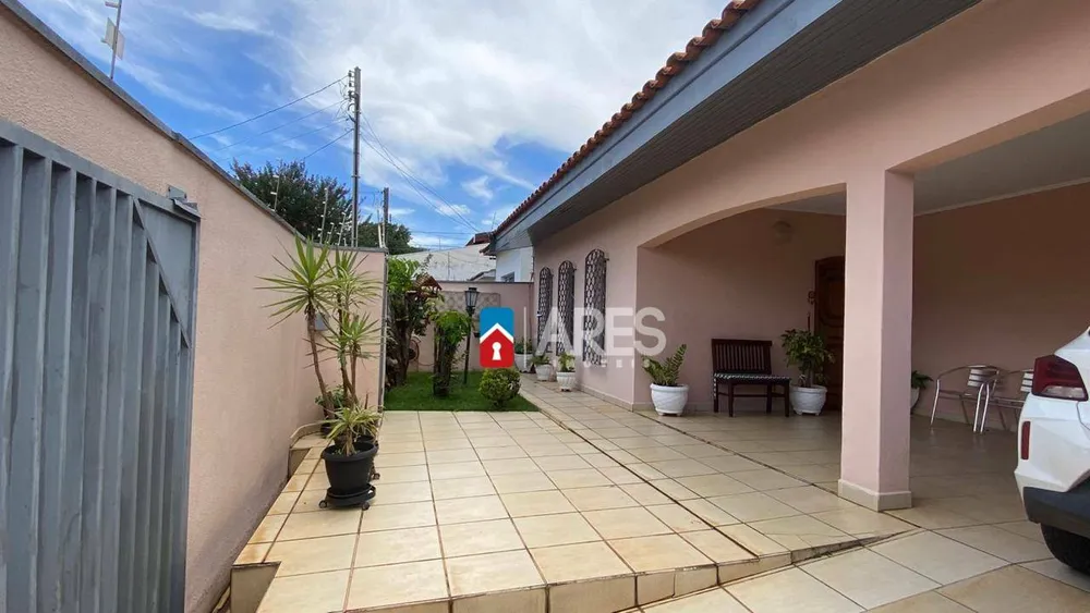 Casa, 3 quartos, 211 m² - Foto 10