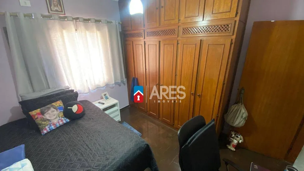 Casa, 3 quartos, 211 m² - Foto 15