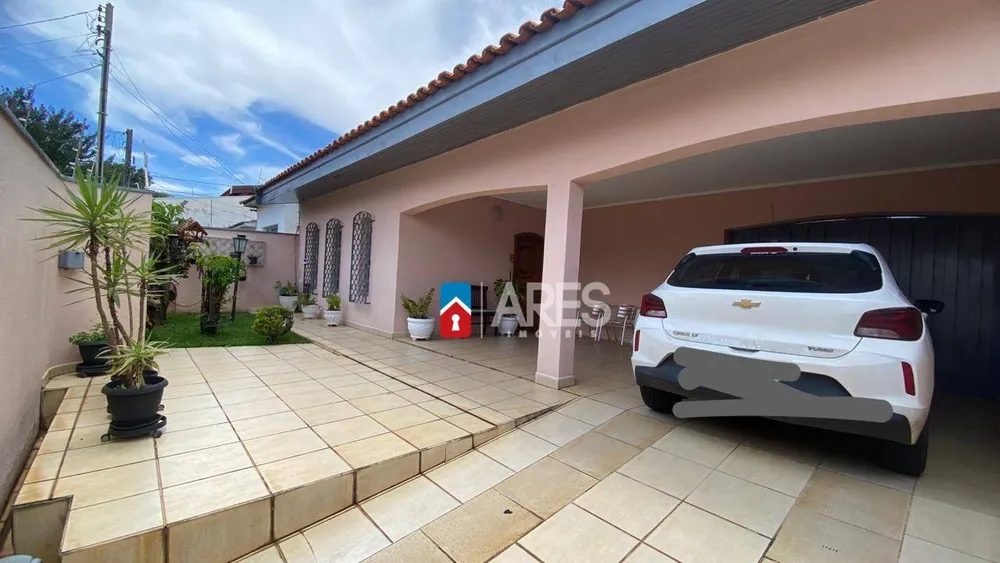 Casa, 3 quartos, 211 m² - Foto 3