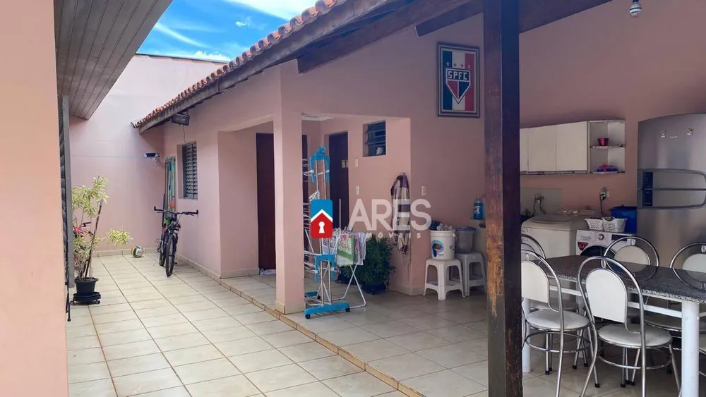 Casa, 3 quartos, 211 m² - Foto 7