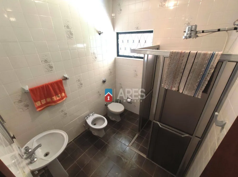 Chácara, 2 quartos, 1045 m² - Foto 2