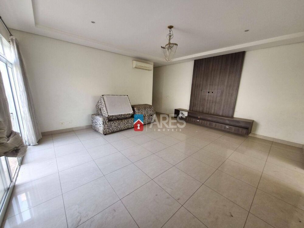 Casa, 3 quartos, 189 m² - Foto 1