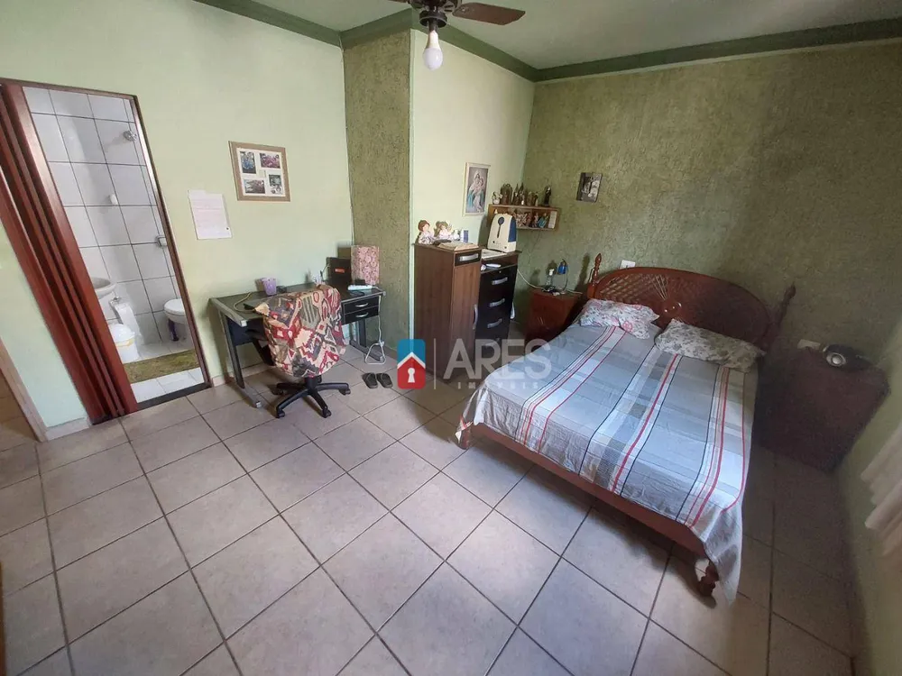 Casa, 3 quartos, 343 m² - Foto 2