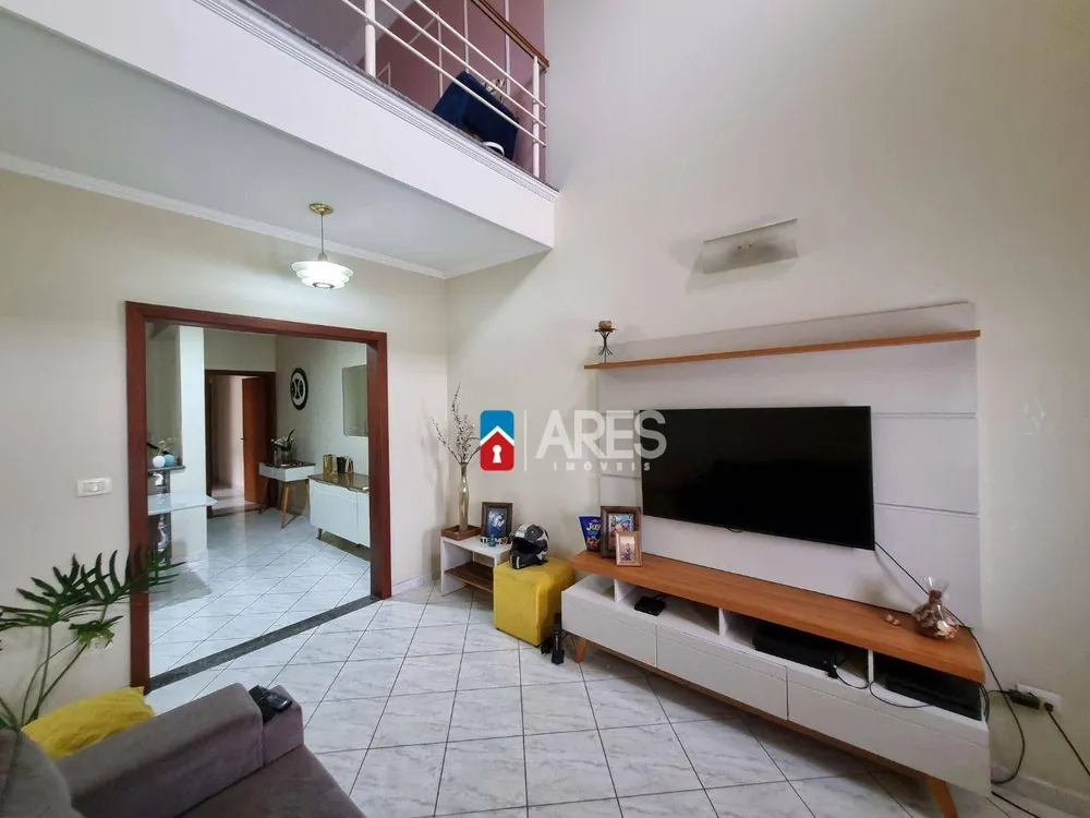Casa, 3 quartos, 154 m² - Foto 2