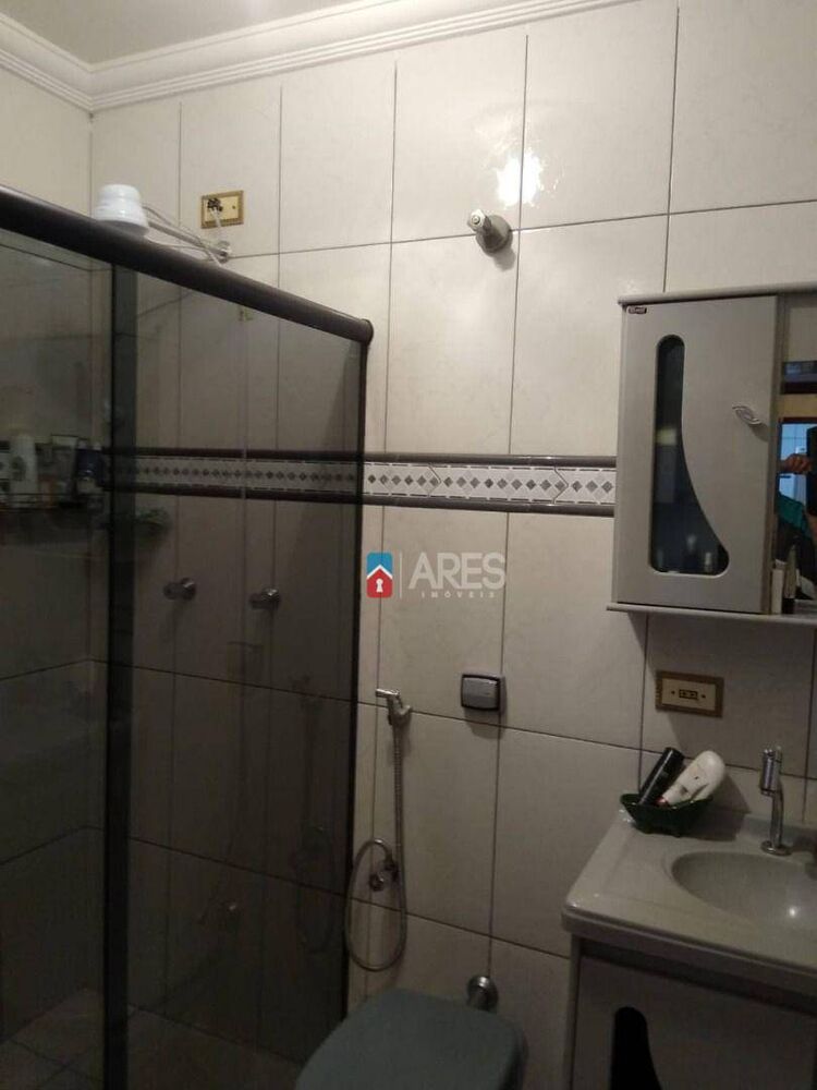 Casa à venda com 2 quartos, 139m² - Foto 9