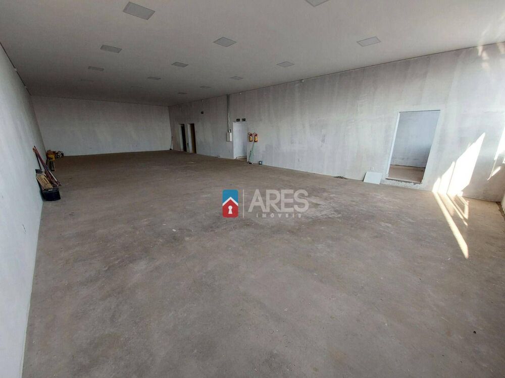 Loja-Salão, 180 m² - Foto 1
