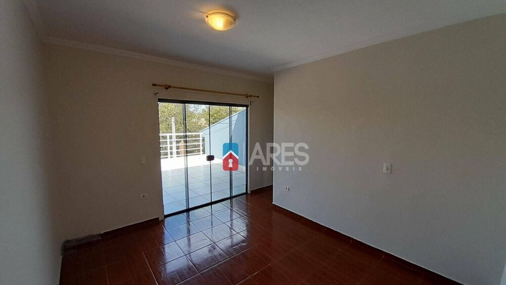 Casa, 3 quartos, 200 m² - Foto 3