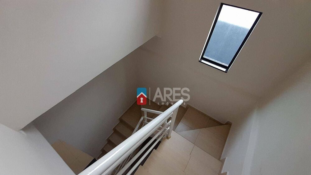 Casa, 3 quartos, 200 m² - Foto 1