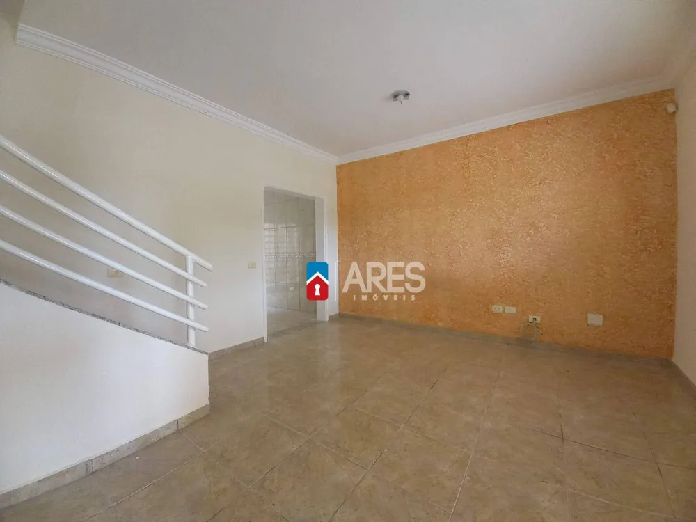 Casa, 3 quartos, 165 m² - Foto 2