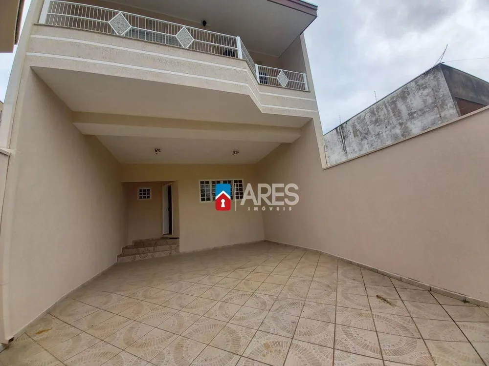 Casa, 3 quartos, 165 m² - Foto 1