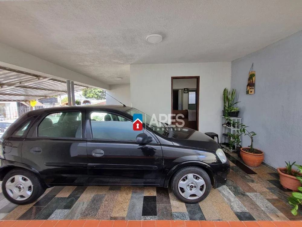 Casa, 4 quartos, 177 m² - Foto 2