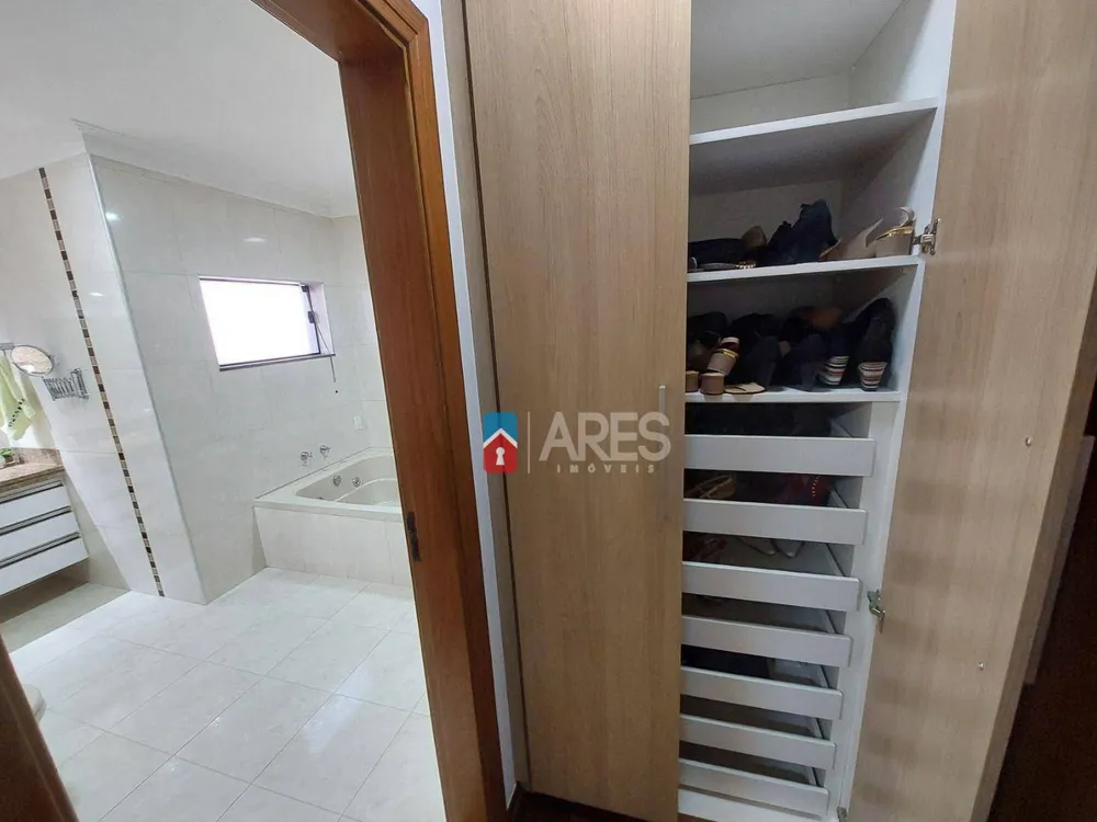 Casa, 3 quartos, 226 m² - Foto 6