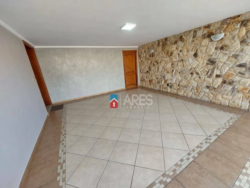 Casa, 3 quartos, 226 m² - Foto 12