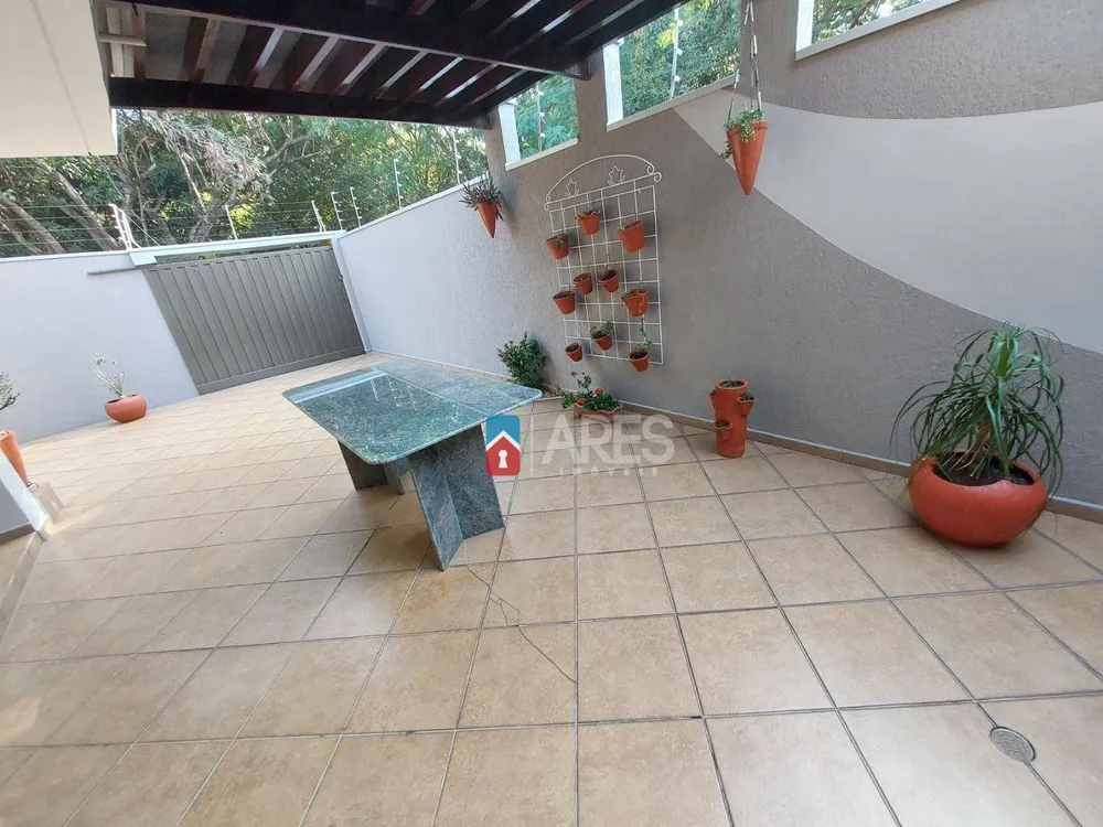 Casa, 3 quartos, 226 m² - Foto 11