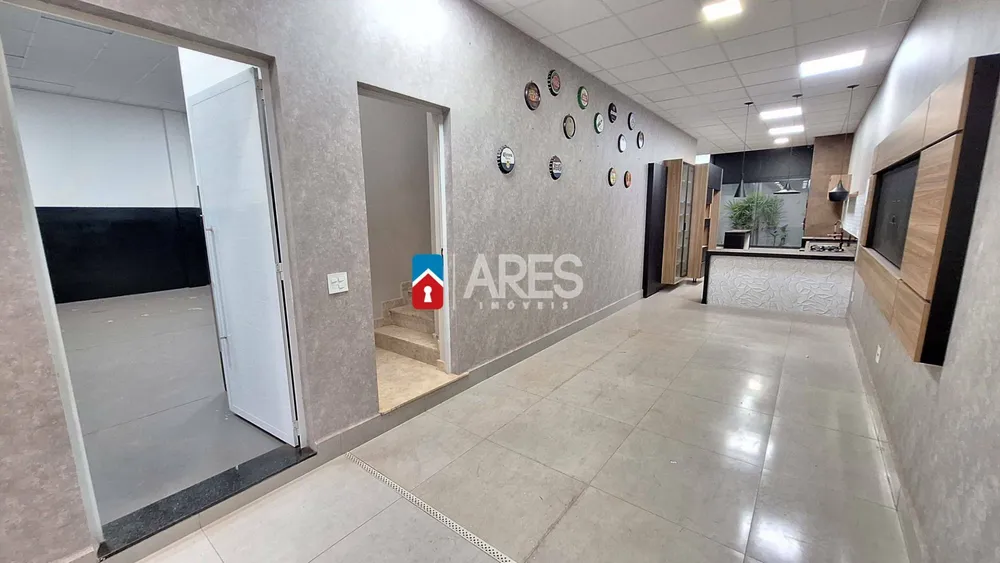 Casa, 4 quartos, 180 m² - Foto 1