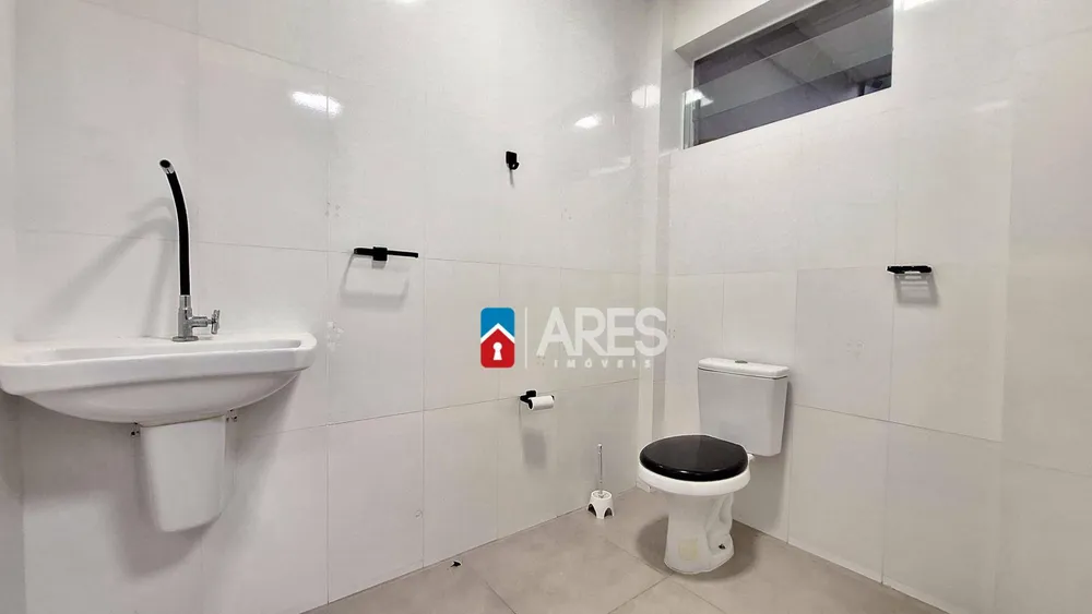 Casa, 4 quartos, 180 m² - Foto 2