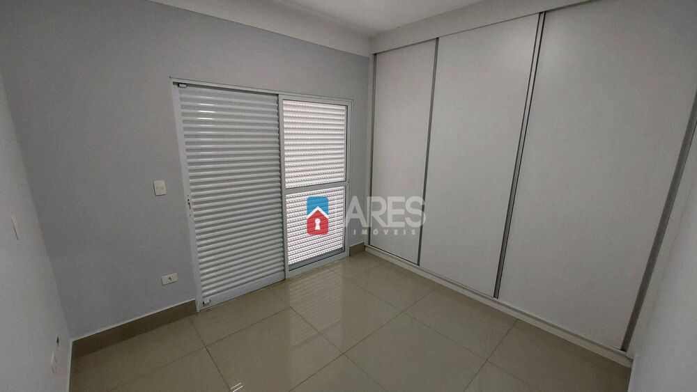 Casa, 4 quartos, 230 m² - Foto 9