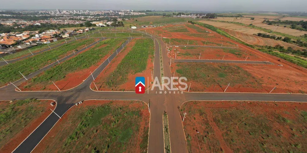 Loteamento e Condomínio, 175 m² - Foto 1
