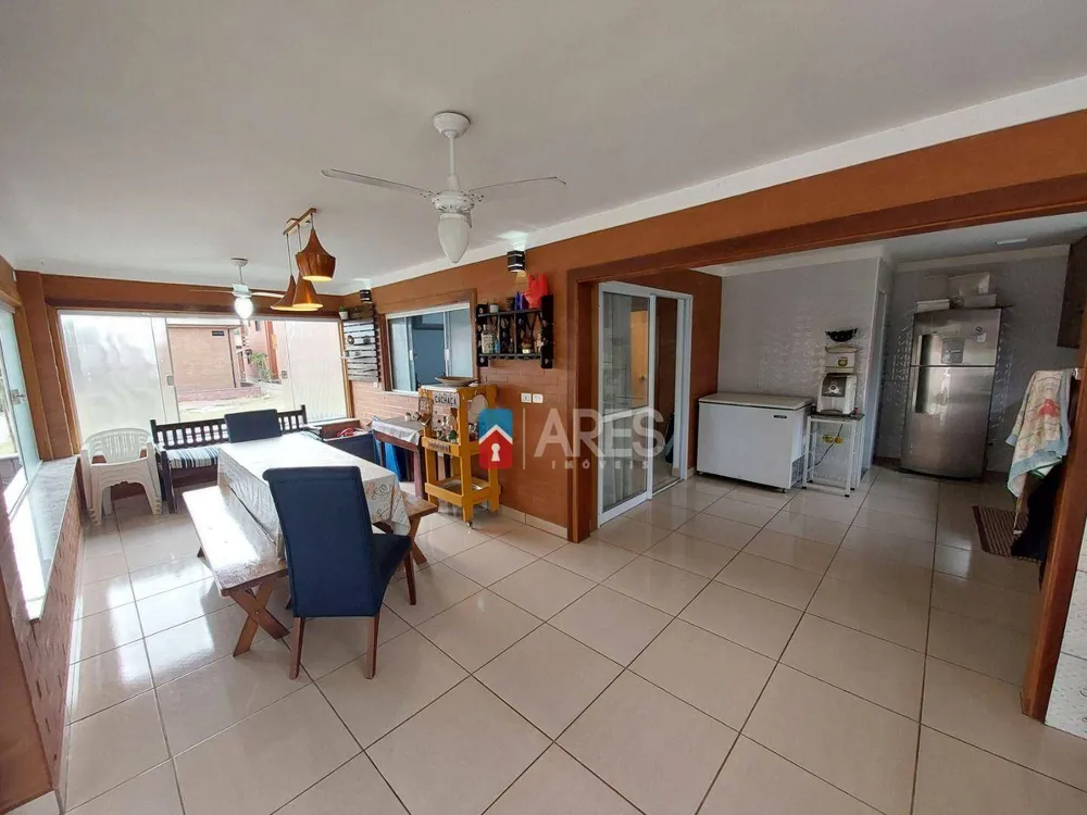 Casa, 3 quartos, 100 m² - Foto 3