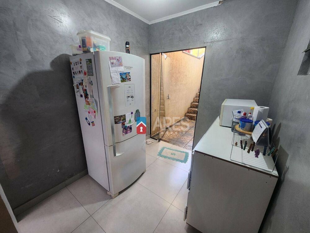 Casa, 2 quartos, 124 m² - Foto 2