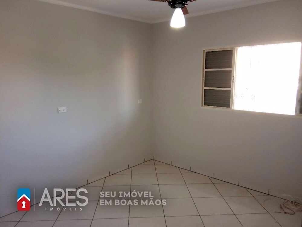 Casa, 3 quartos, 200 m² - Foto 3