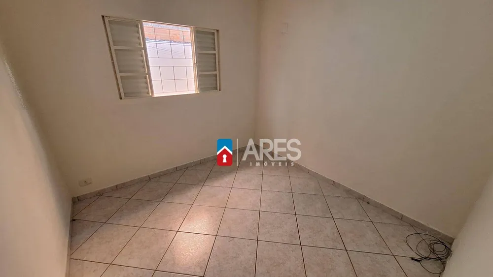 Casa, 3 quartos, 159 m² - Foto 2
