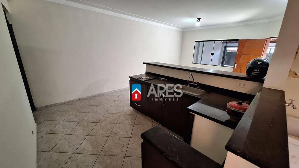 Casa, 3 quartos, 159 m² - Foto 2