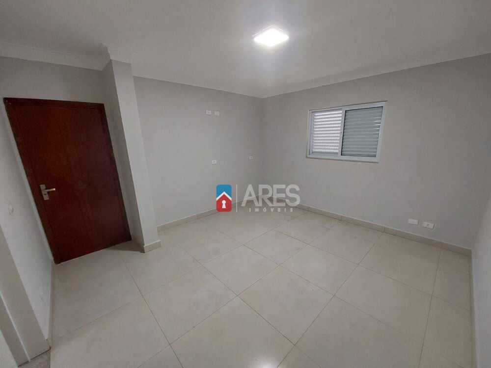 Casa, 4 quartos, 270 m² - Foto 2