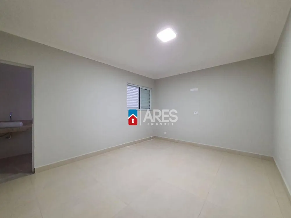 Casa, 4 quartos, 270 m² - Foto 4