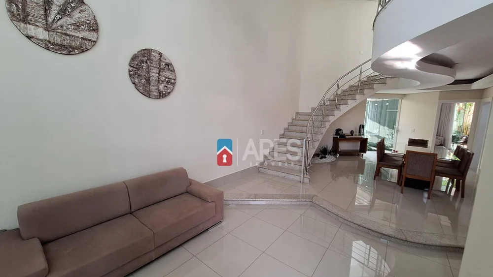 Casa, 3 quartos, 270 m² - Foto 2