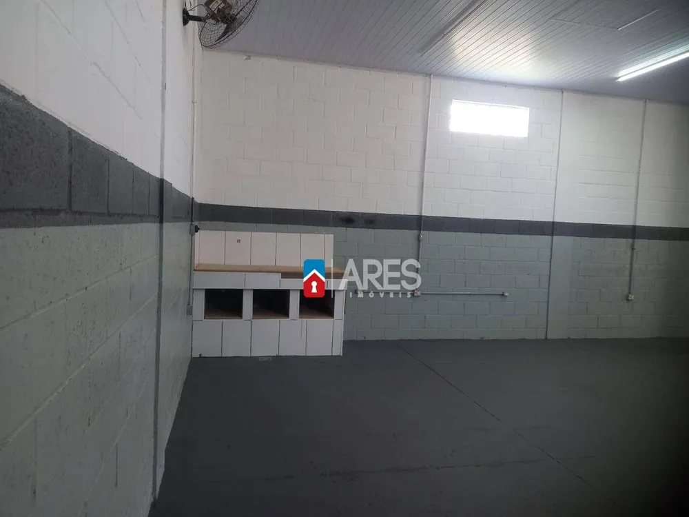 Casa, 2 quartos, 233 m² - Foto 7