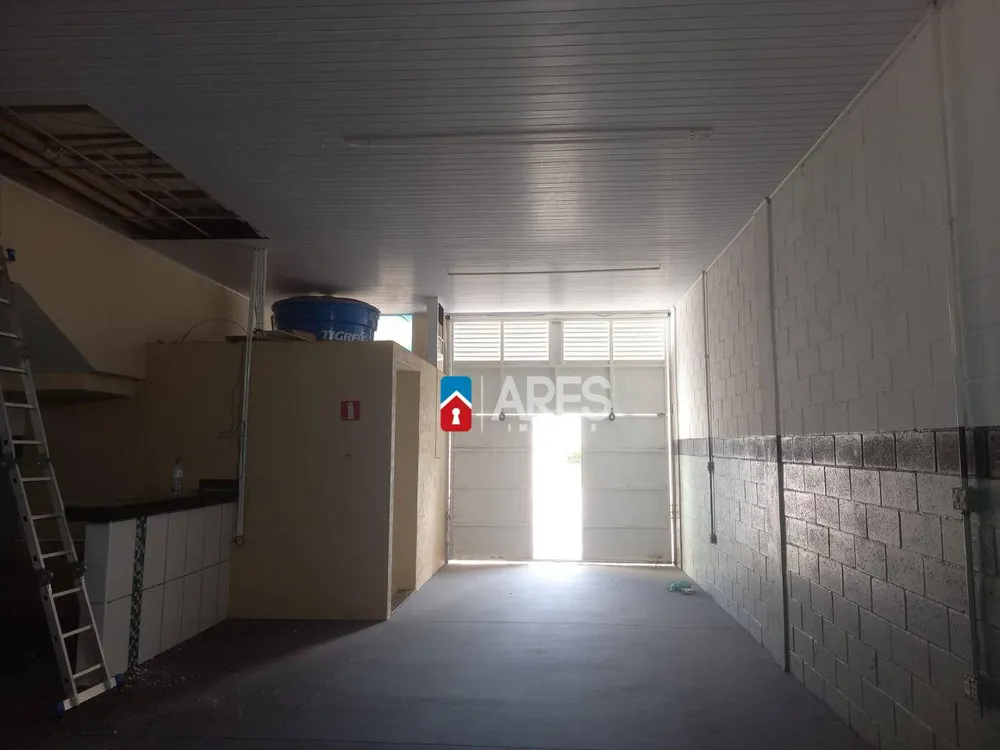 Casa, 2 quartos, 233 m² - Foto 10